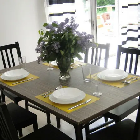 Port Przy Zeglarskiej Holiday home *